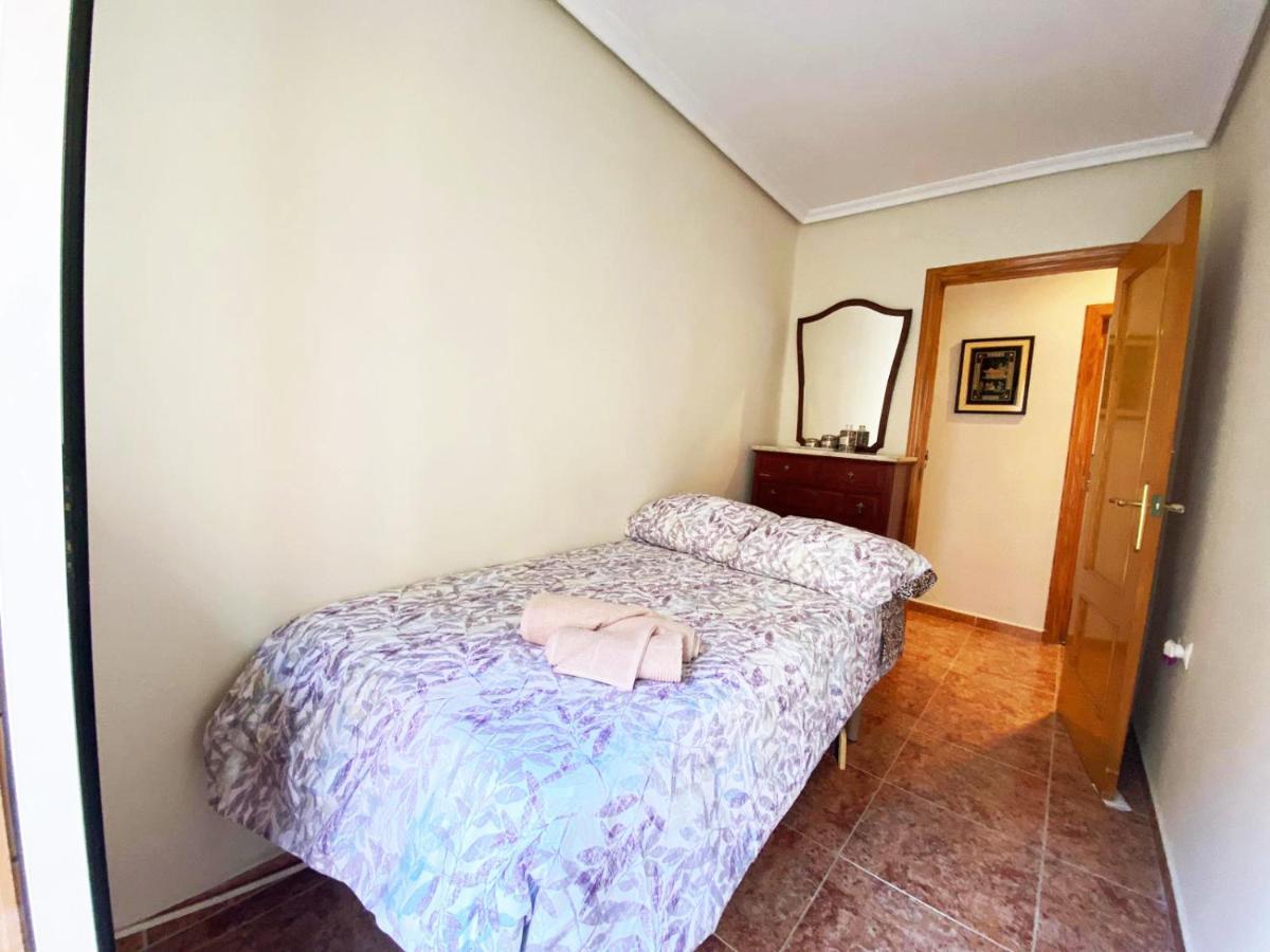 Rooms In Valencia Great Location In Shared Apartment Eksteriør billede