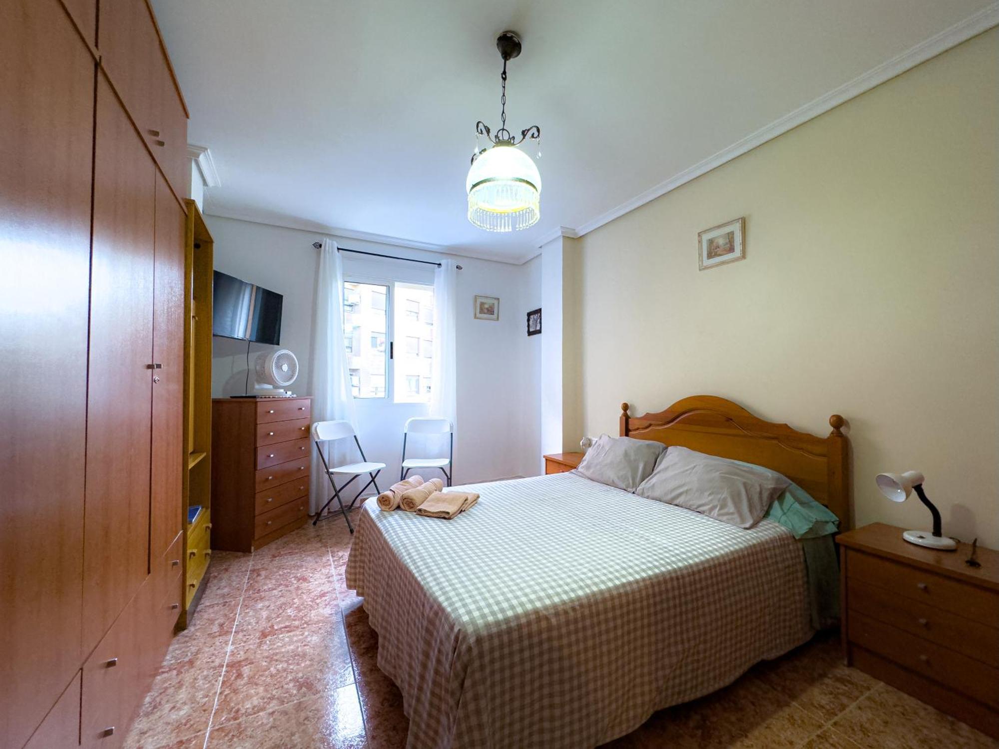Rooms In Valencia Great Location In Shared Apartment Eksteriør billede